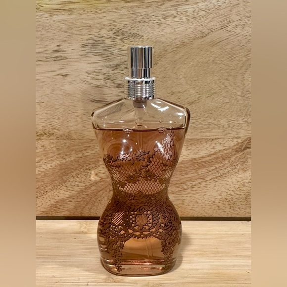 Jean Paul Gaultier "CLASSIQUE" Eau de Parfum, 3.3 oz (100 ml) - Picture 5 of 5